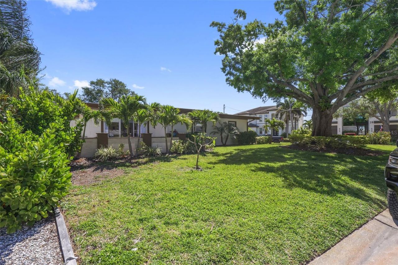 25 Sandpiper Road, Tampa, FL 33609 Photo