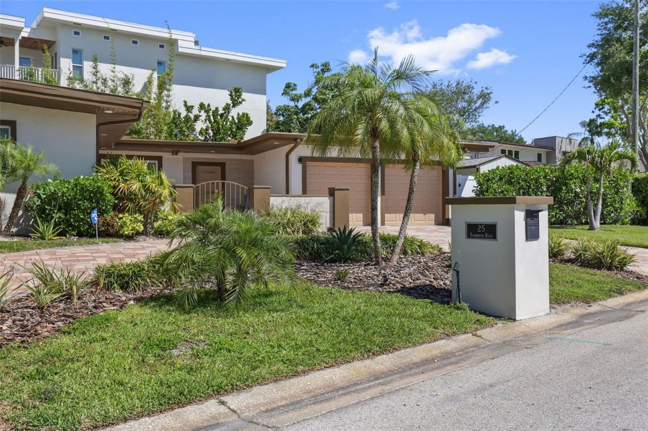 25 Sandpiper Road, Tampa, FL 33609 Photo