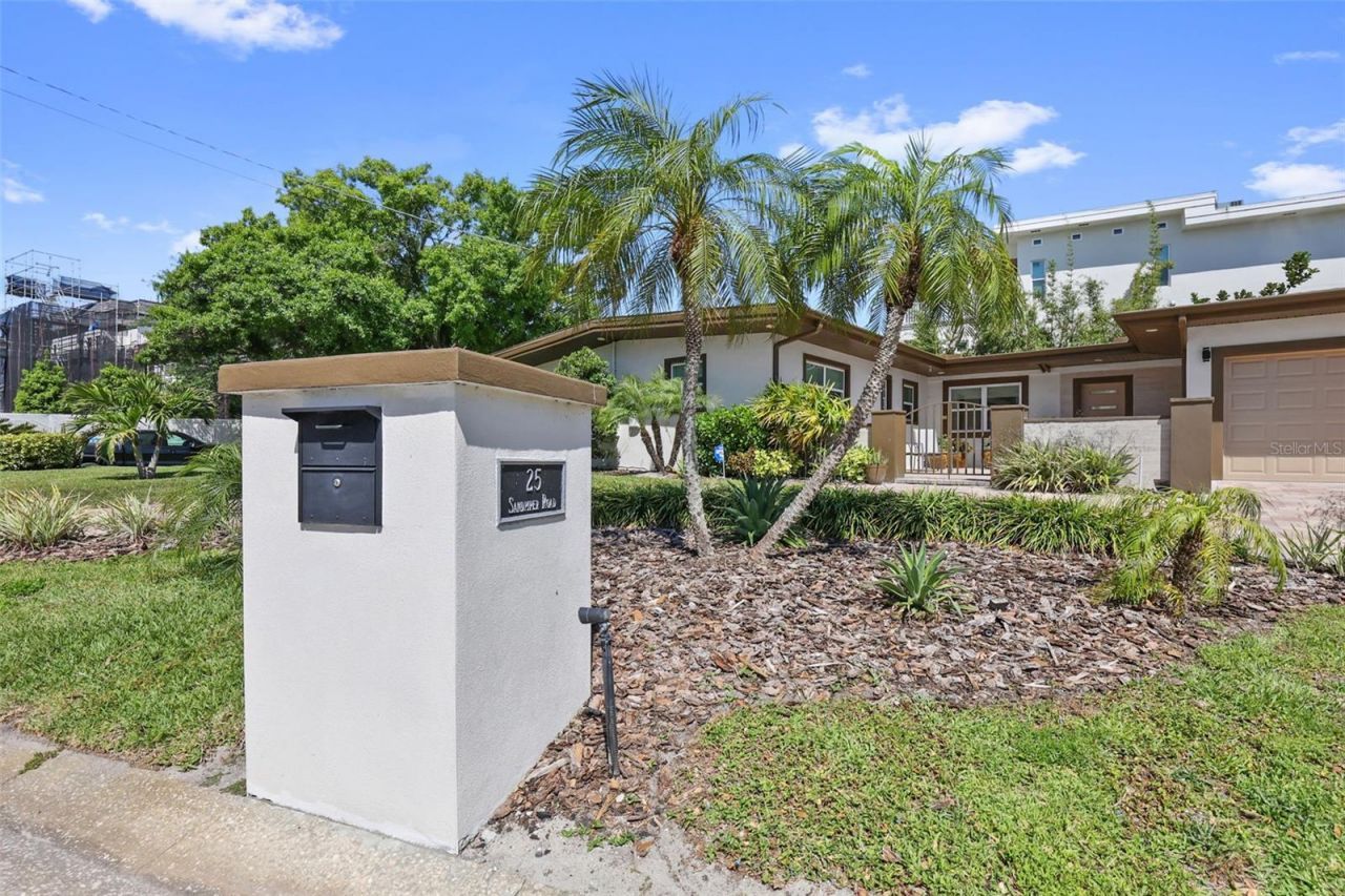 25 Sandpiper Road, Tampa, FL 33609 Photo