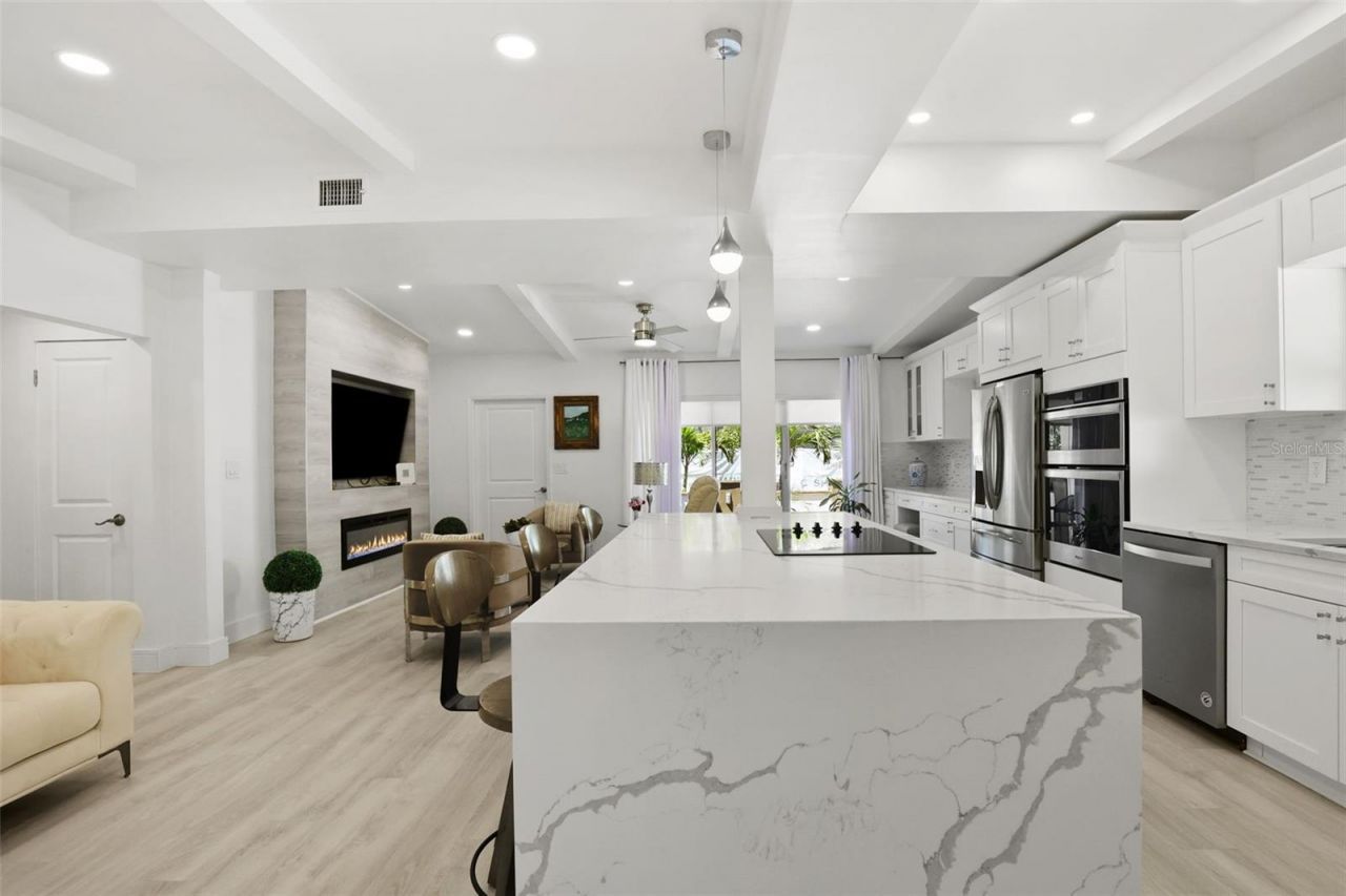 25 Sandpiper Road, Tampa, FL 33609 Photo