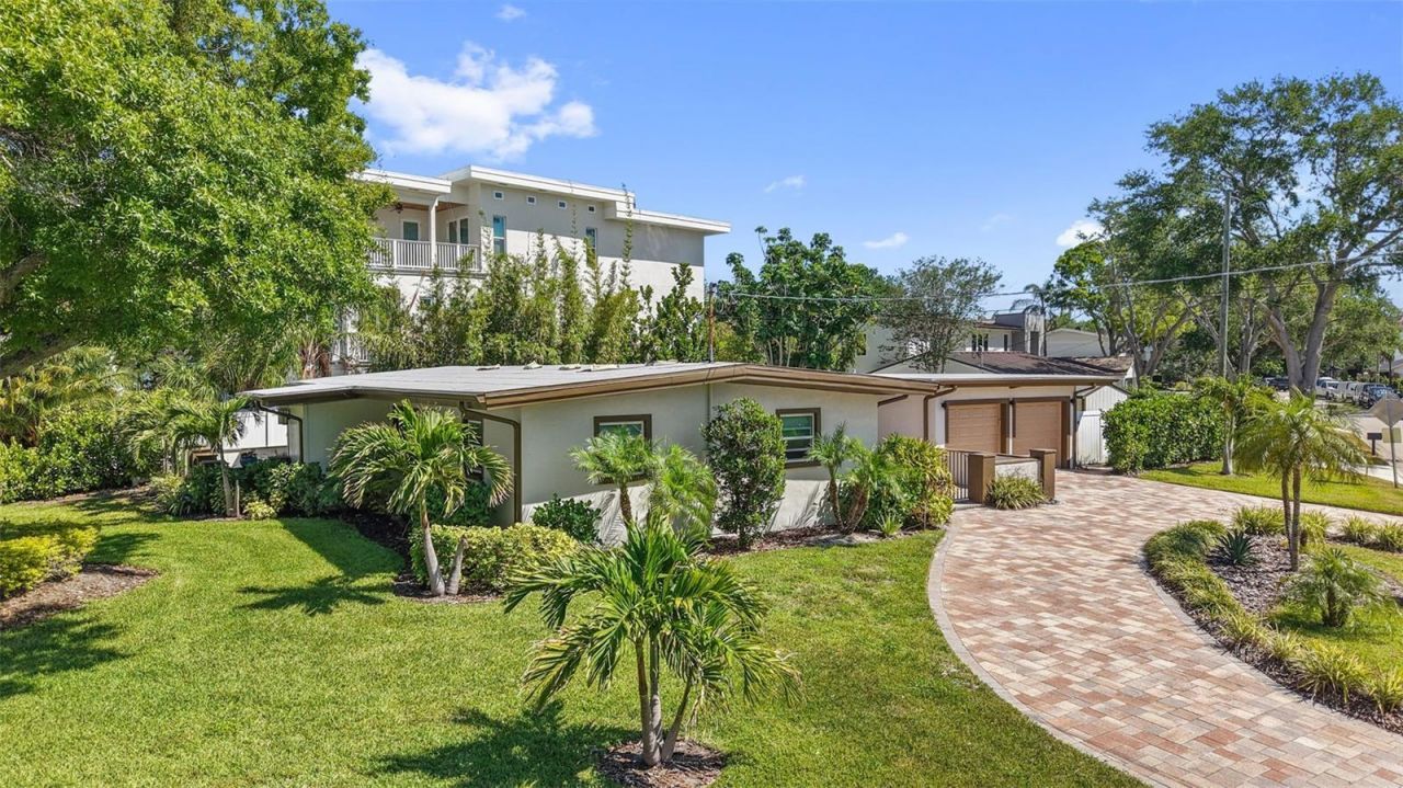 25 Sandpiper Road, Tampa, FL 33609 Photo