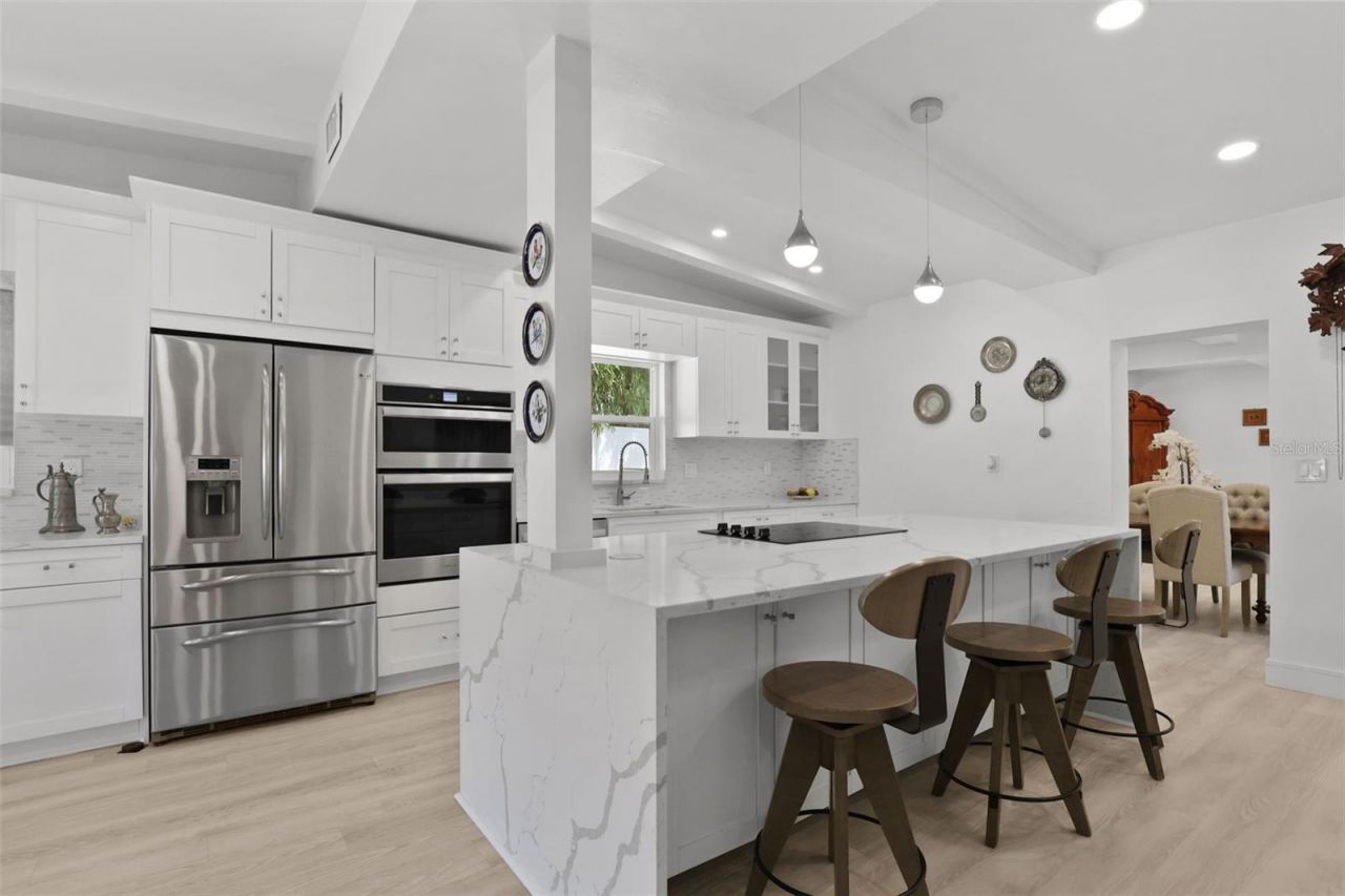 25 Sandpiper Road, Tampa, FL 33609 Photo
