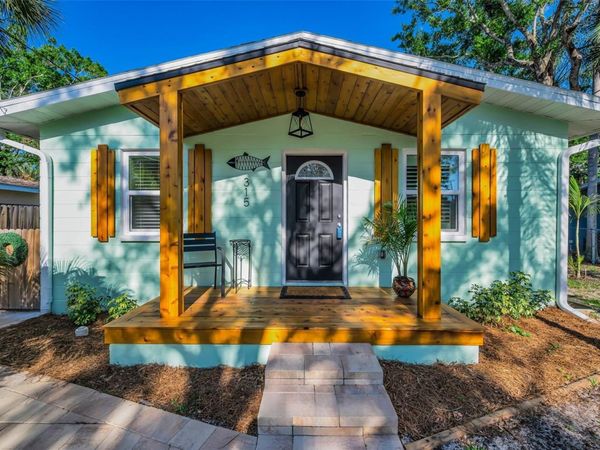315 BATH STREET, TARPON SPRINGS, FL 34689