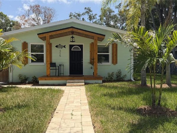 315 BATH STREET, TARPON SPRINGS, FL 34689