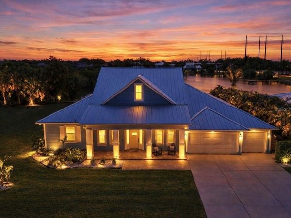 8013 KEY WEST CONCH DRIVE , RIVERVIEW, FL 33578