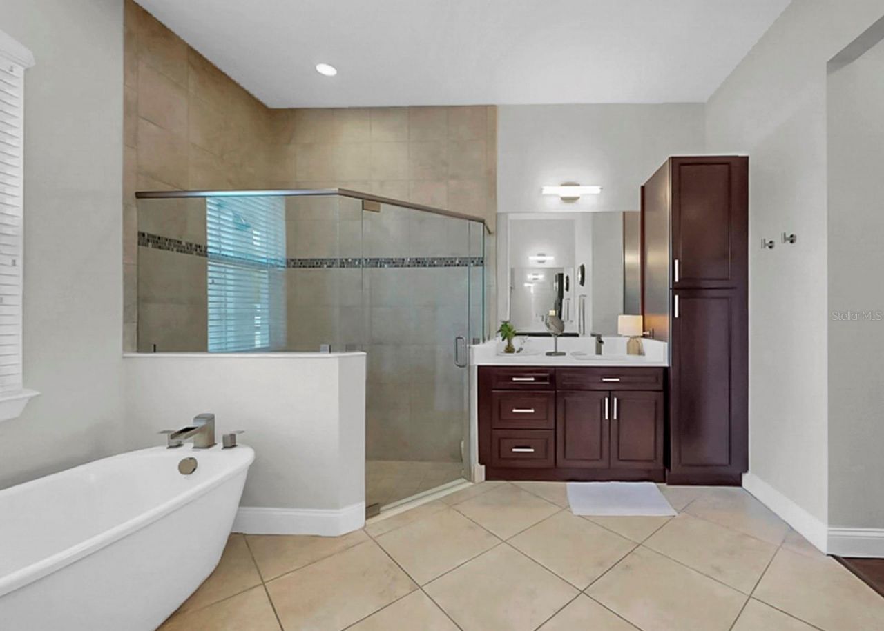 8013 Key West Conch Drive, Riverview, FL 33578 Photo