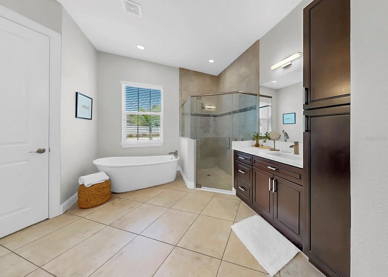 8013 Key West Conch Drive, Riverview, FL 33578 Photo