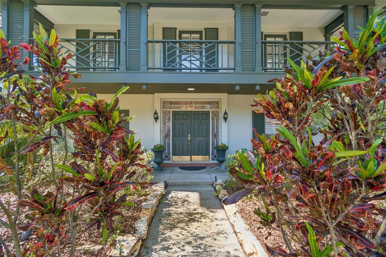 2522 Cozumel Drive, Tampa, FL 33618 Photo