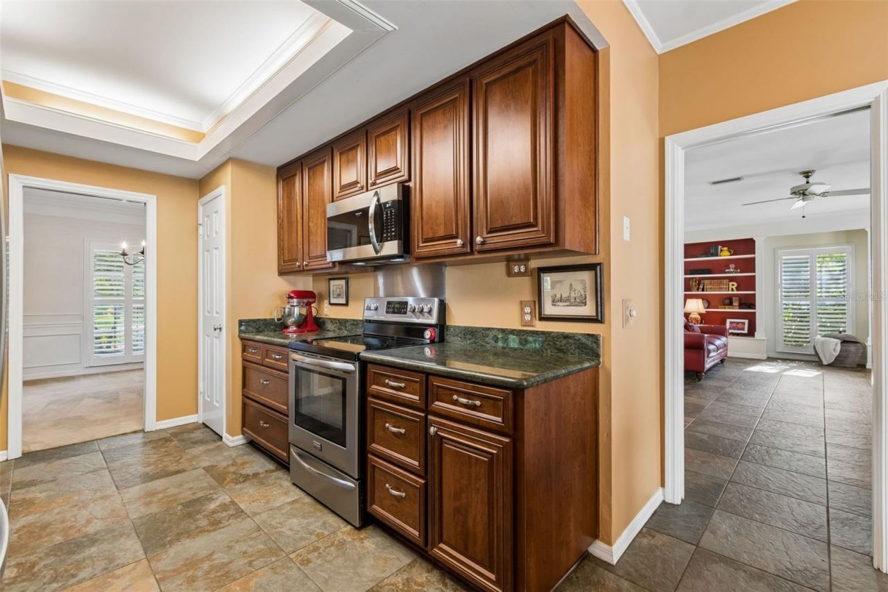2522 Cozumel Drive, Tampa, FL 33618 Photo