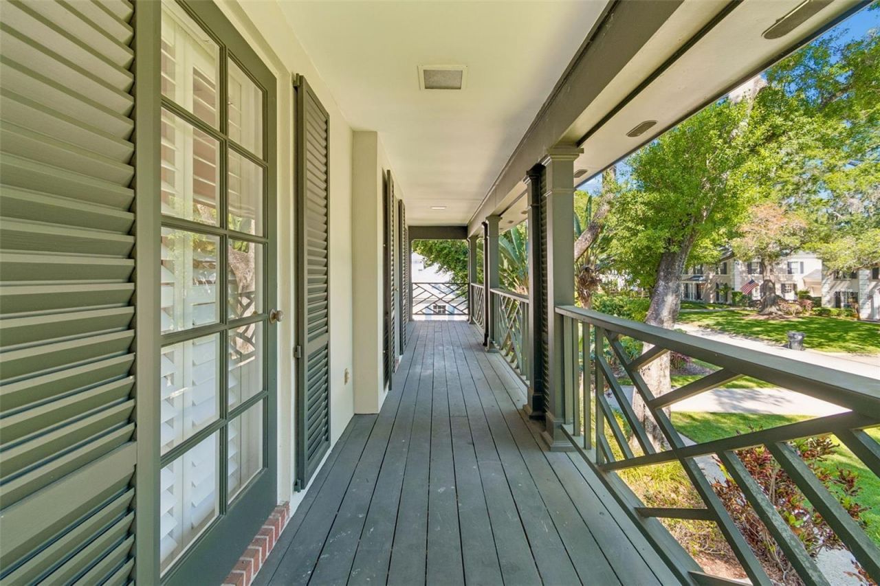 2522 Cozumel Drive, Tampa, FL 33618 Photo