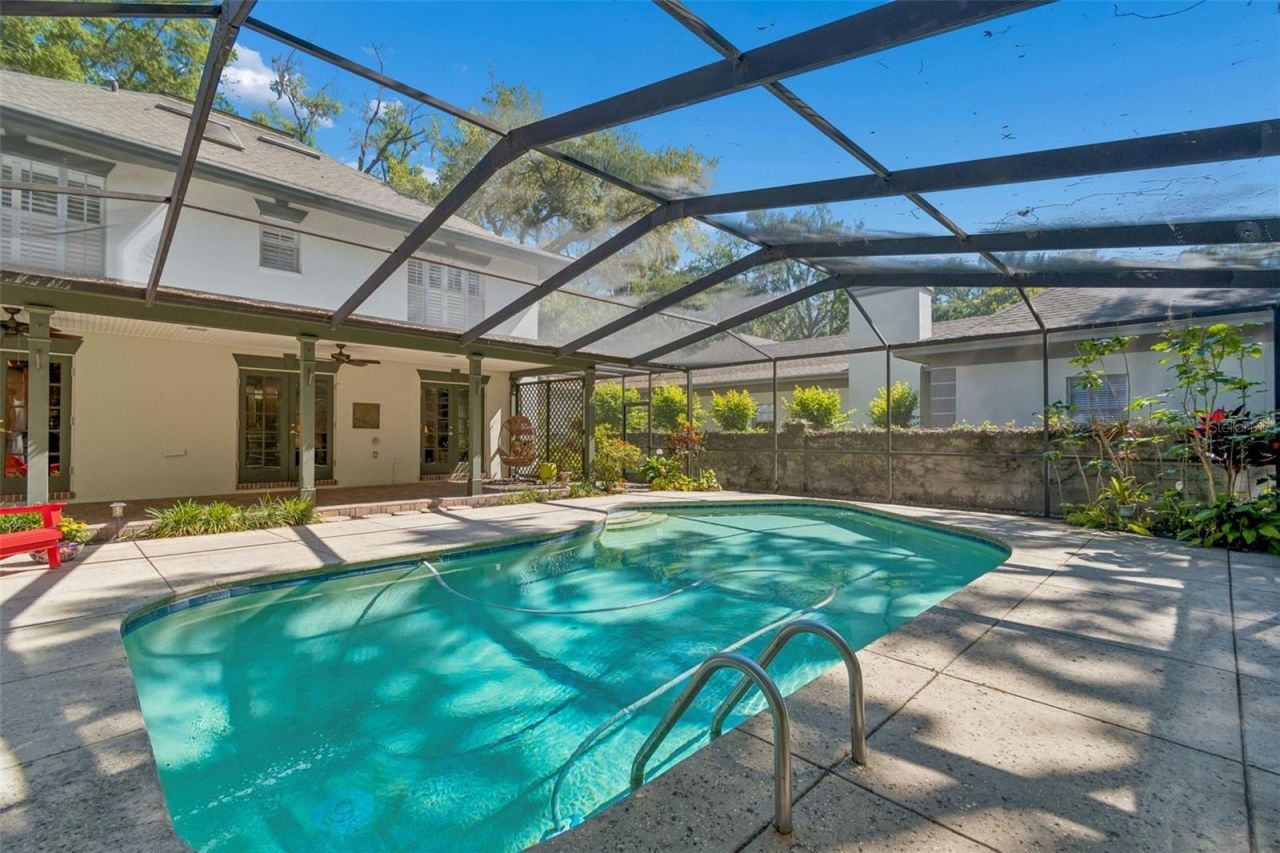 2522 Cozumel Drive, Tampa, FL 33618 Photo