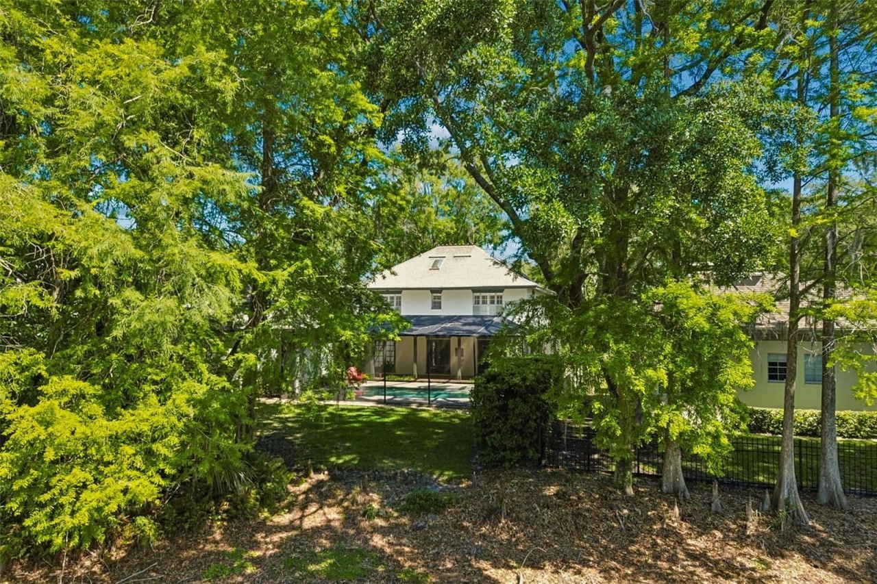 2522 Cozumel Drive, Tampa, FL 33618 Photo