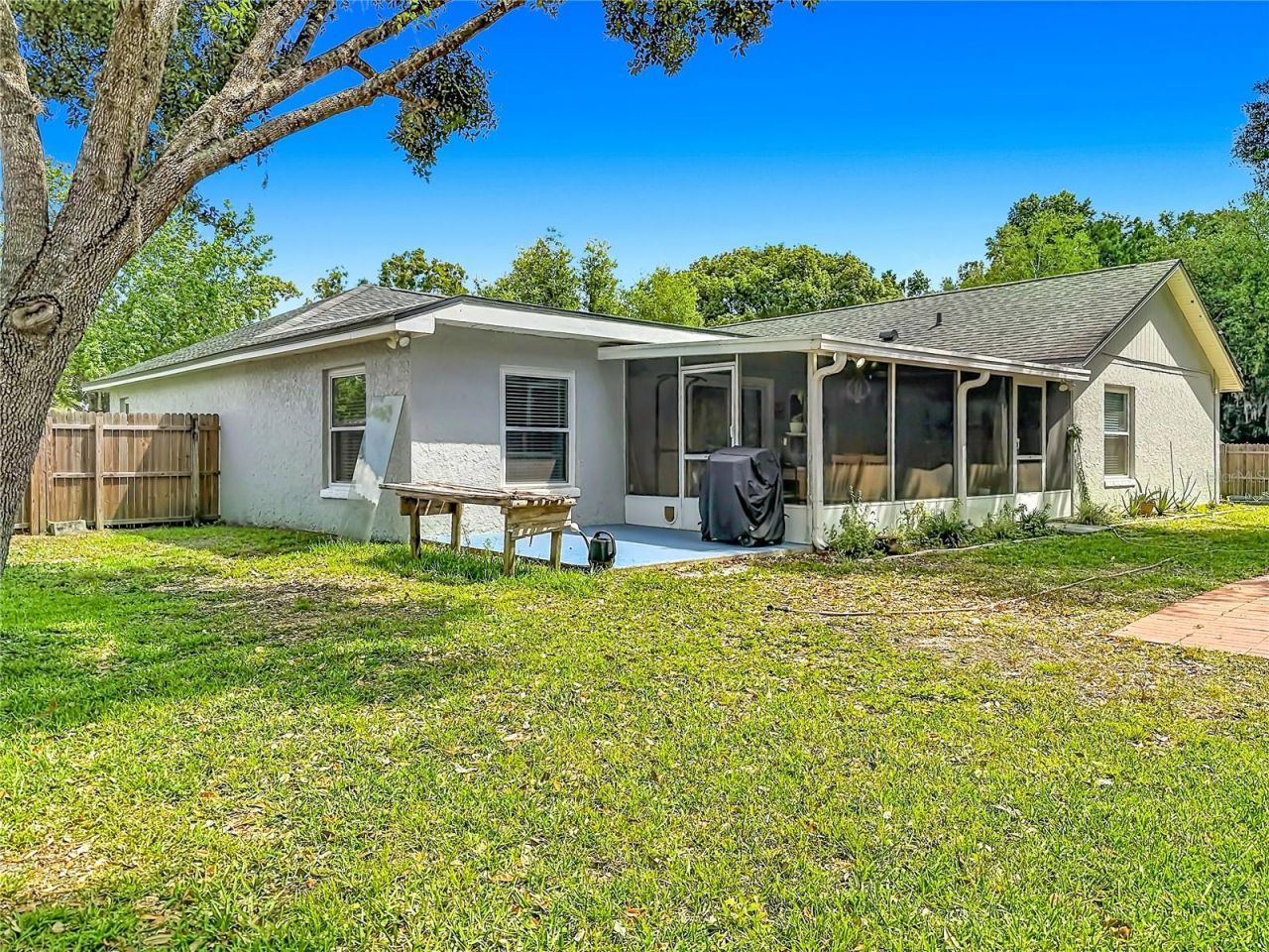 1092 W Riviera Boulevard , Oviedo, FL 32765 Photo