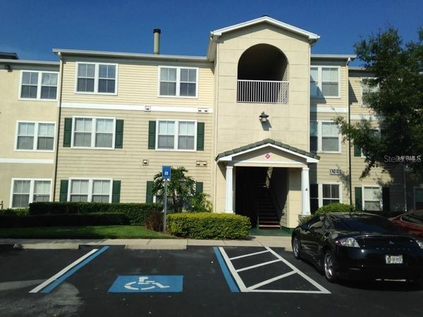 18147 STERLING GATE CIRCLE , Unit 18147, TAMPA, FL 33647