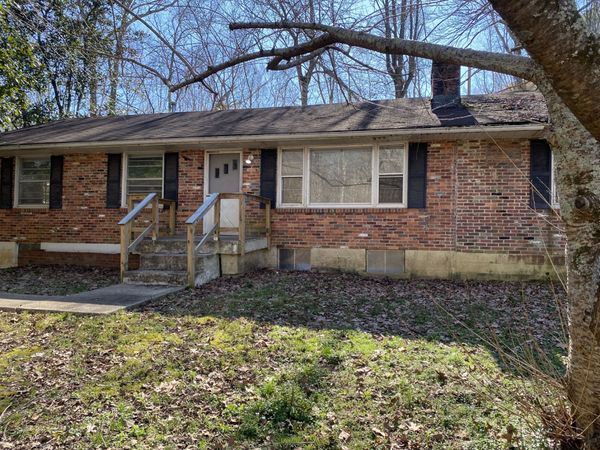 1121 Lockertsville Rd , Ashland City, TN 37015