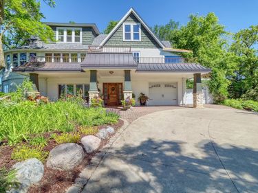 1812 E Shore Drive, Detroit Lakes, MN 56501