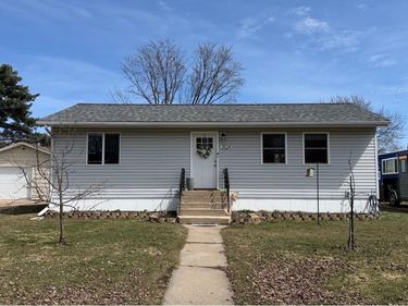 3524 1st Avenue E, Hibbing, MN 55746