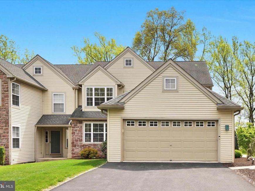 115 Hawk Valley Lane , Denver, PA 17517 Main Photo