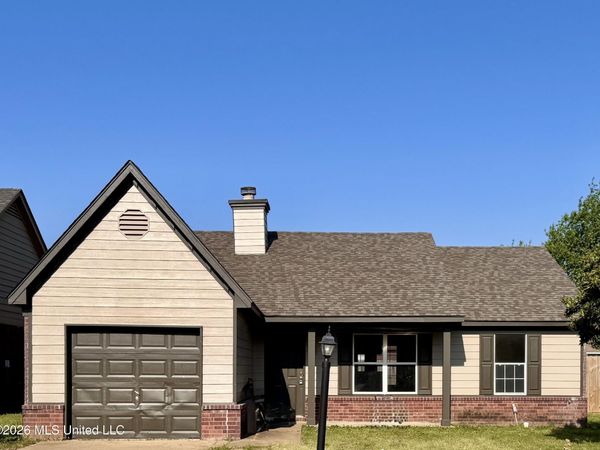 7011 Hampton Drive, Horn Lake, MS 38637