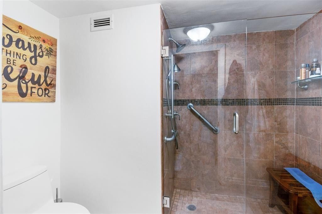 333 Sunset Drive, Unit 104, Fort Lauderdale, FL 33301 Photo