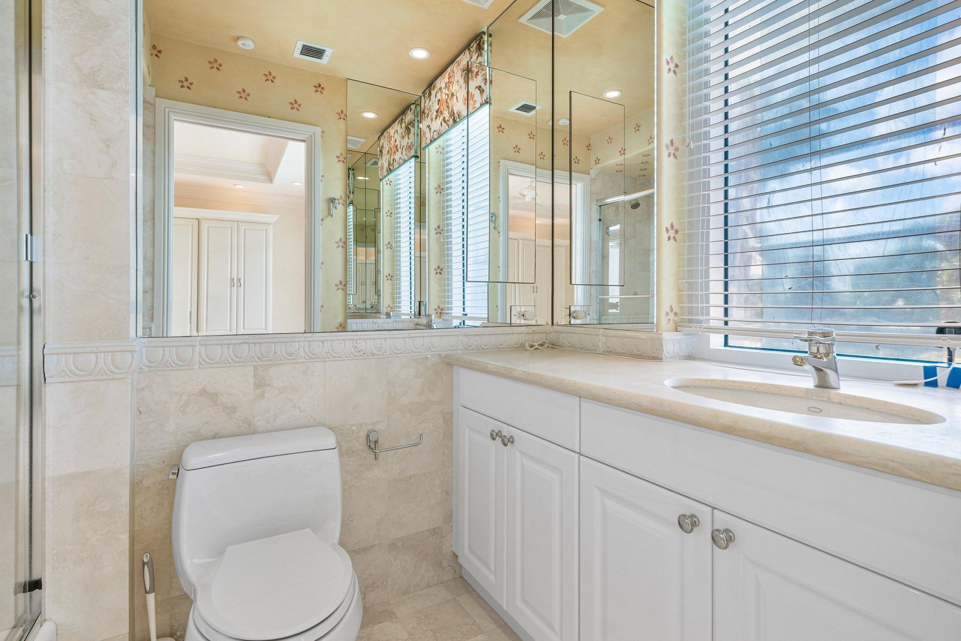 2494 S Ocean Boulevard, Unit F, Boca Raton, FL 33432 Photo