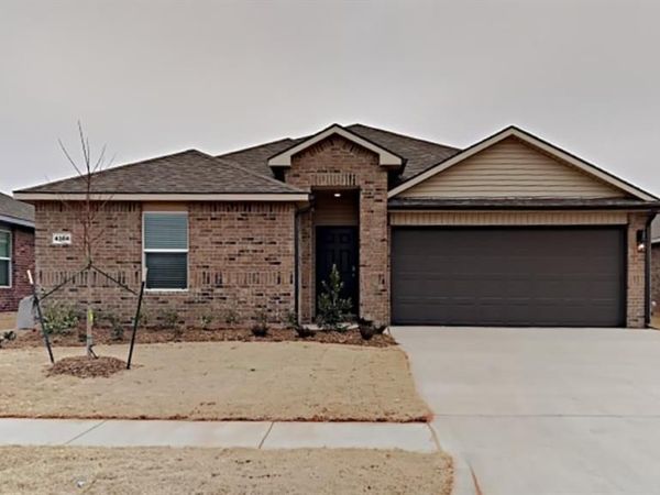 4304 Colt Drive, Mustang, OK 73064