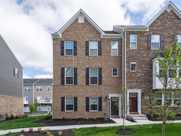 225 Chital, Cranberry Twp, PA 16066