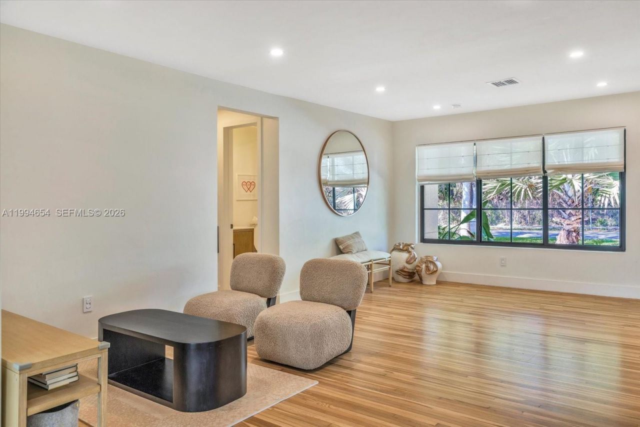 5943 SW 65th Ave, South Miami, FL 33143 Photo