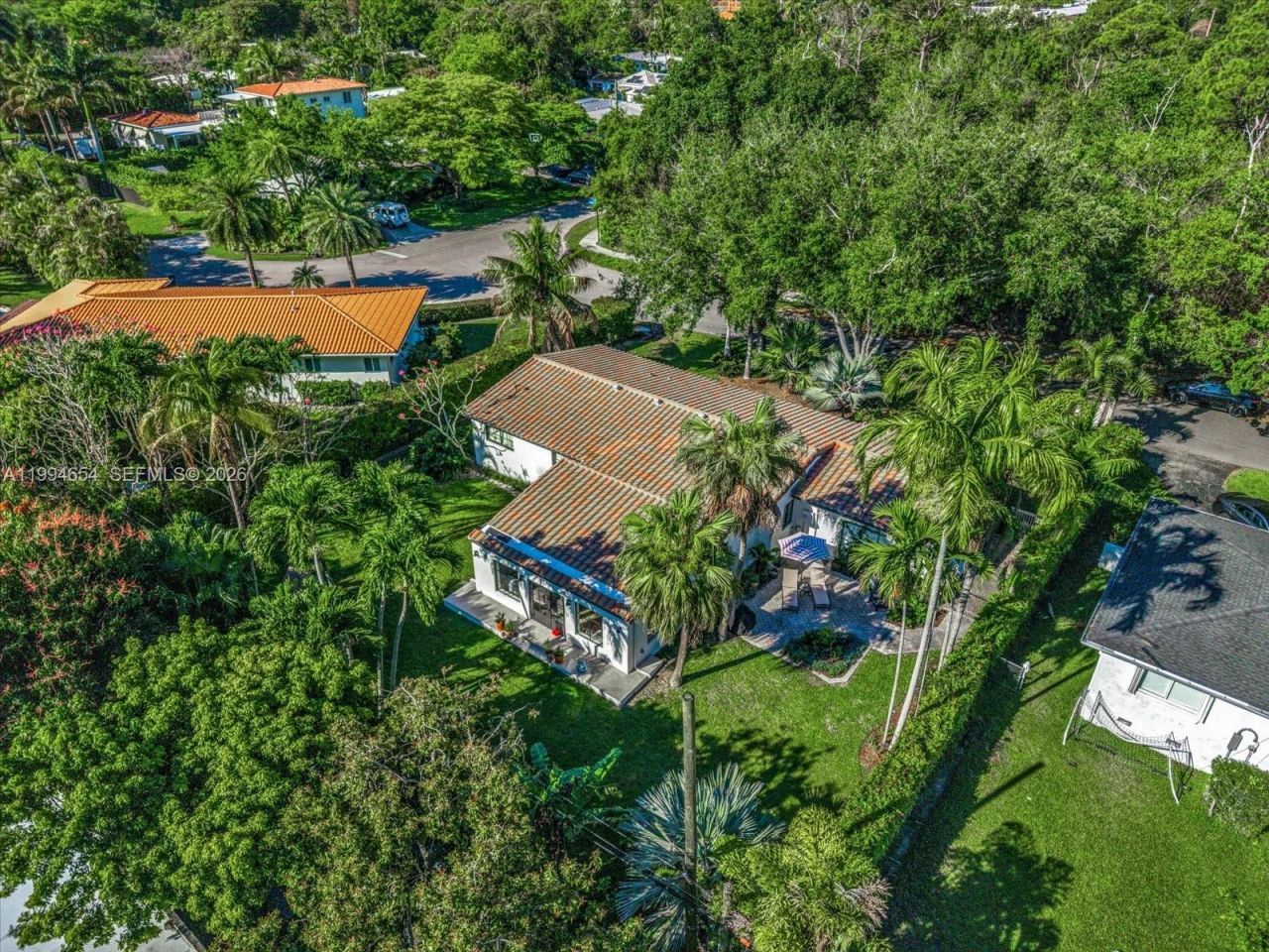 5943 SW 65th Ave, South Miami, FL 33143 Photo