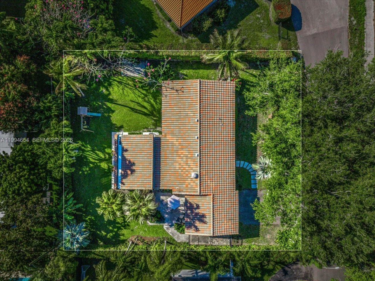 5943 SW 65th Ave, South Miami, FL 33143 Photo