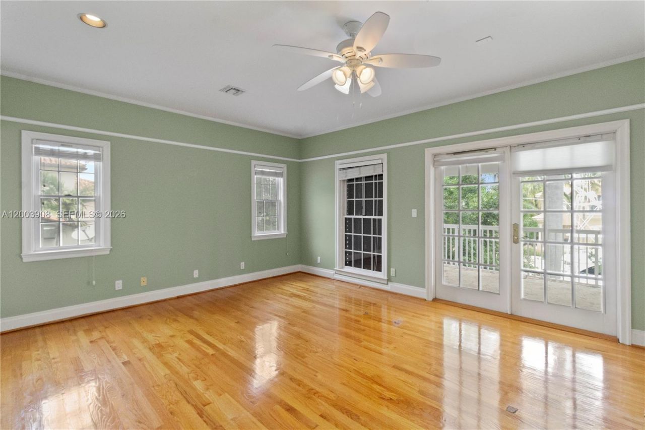 700 Coral Way, Fort Lauderdale, FL 33301 Photo