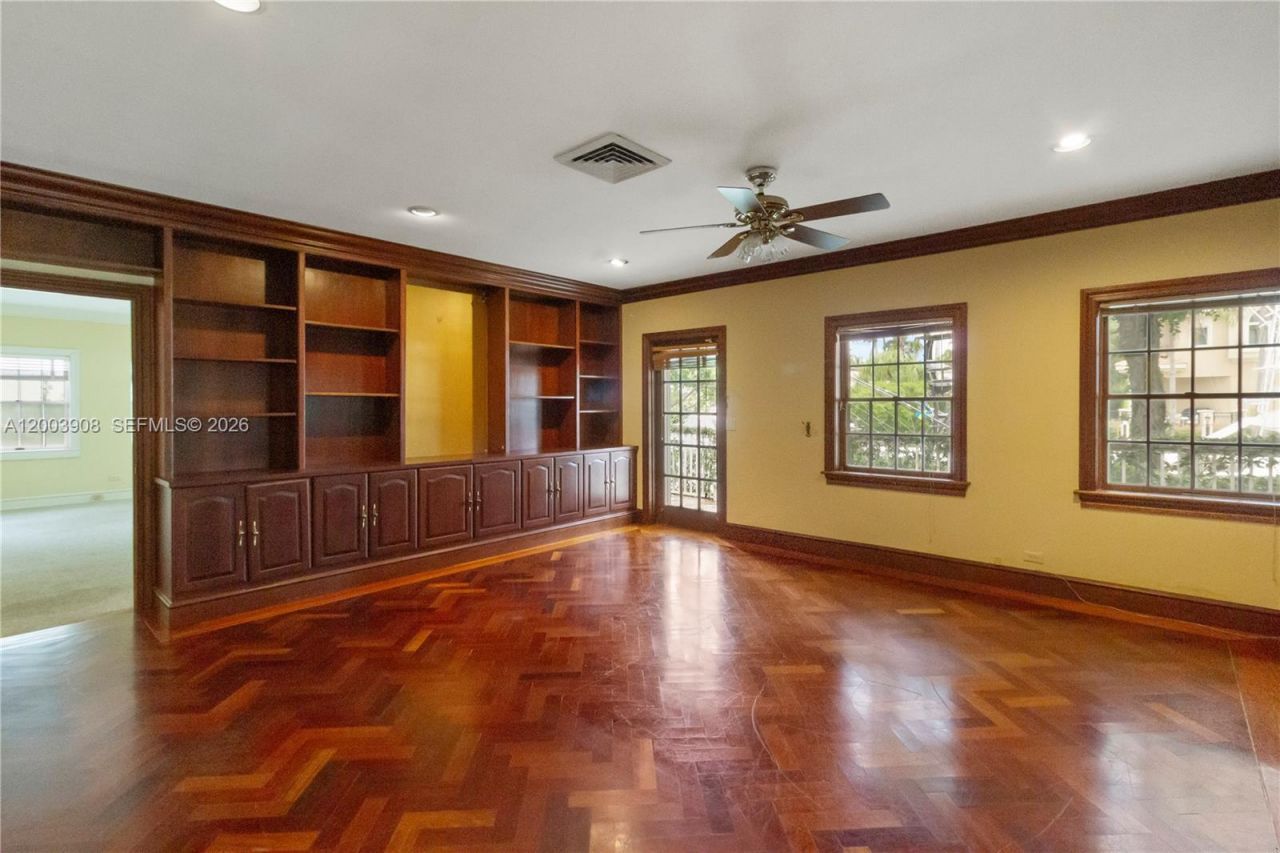 700 Coral Way, Fort Lauderdale, FL 33301 Photo