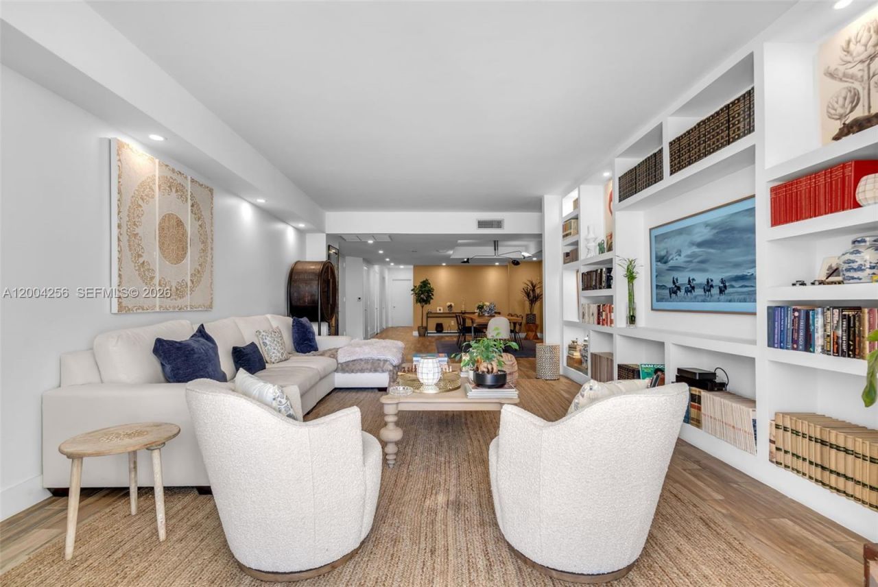 791 Crandon Blvd, Unit 302, Key Biscayne, FL 33149 Photo