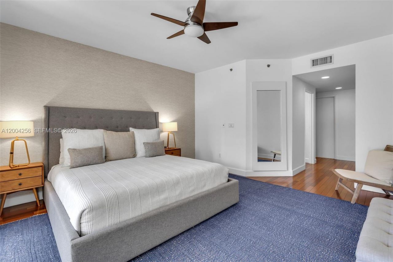 791 Crandon Blvd, Unit 302, Key Biscayne, FL 33149 Photo