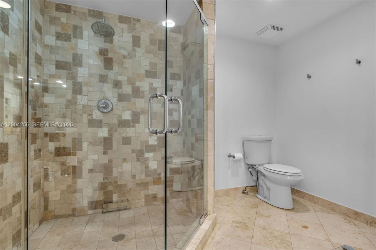 791 Crandon Blvd, Unit 302, Key Biscayne, FL 33149 Photo