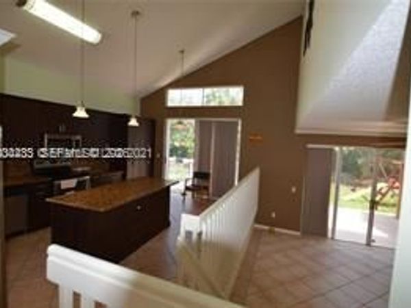 15590 NW 12th Ct , Pembroke Pines, FL 33028