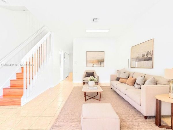 5701 NW 114th Ct , Unit 104, Doral, FL 33178