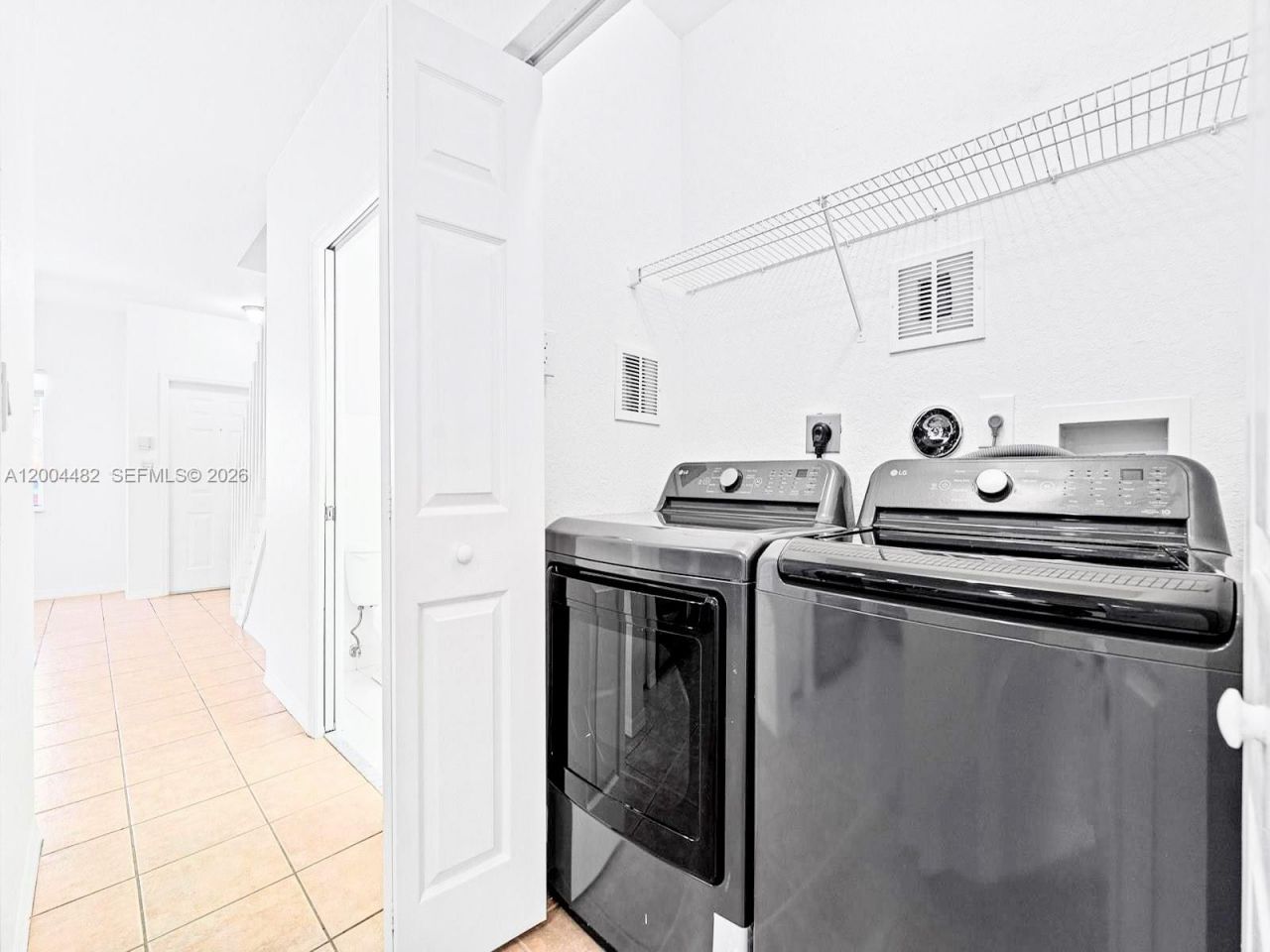 5701 NW 114th Ct , Unit 104, Doral, FL 33178 Photo