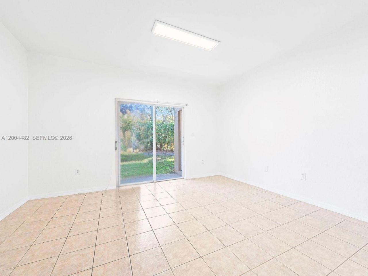 5701 NW 114th Ct , Unit 104, Doral, FL 33178 Photo