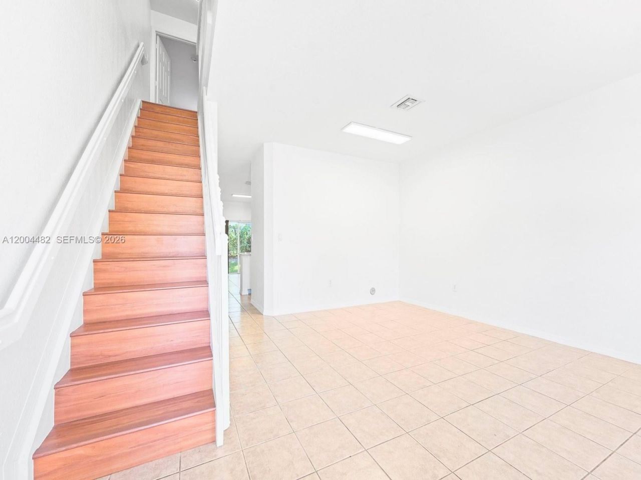 5701 NW 114th Ct , Unit 104, Doral, FL 33178 Photo