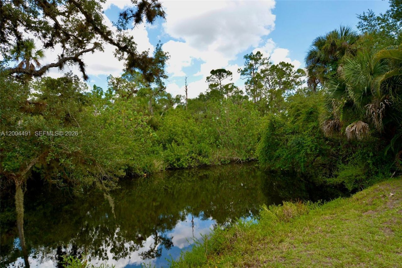 18220 Elmwood, Alva, FL 33920 Photo