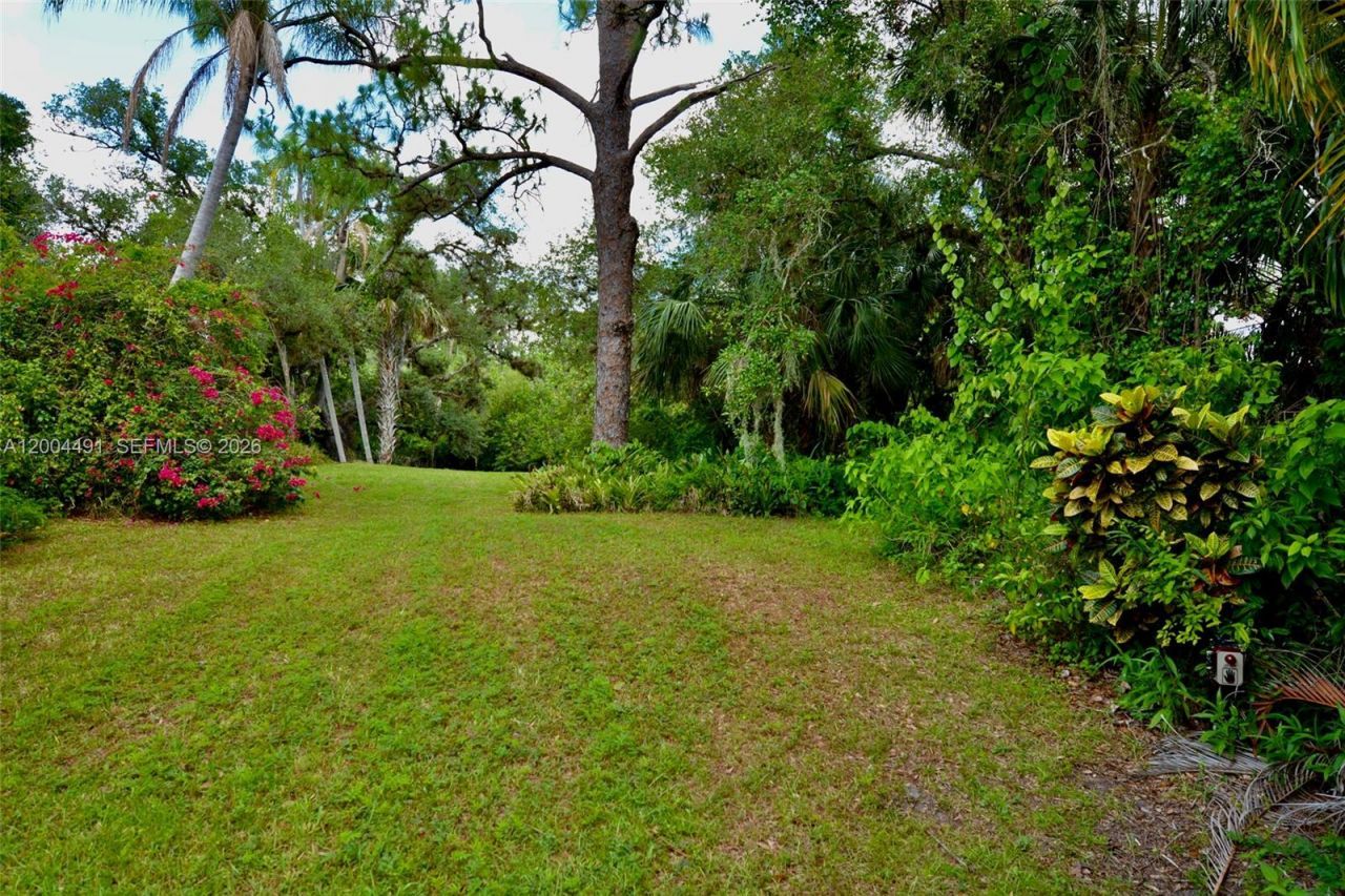 18220 Elmwood, Alva, FL 33920 Photo