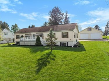 5949 S Street Road, Auburn, NY 13021