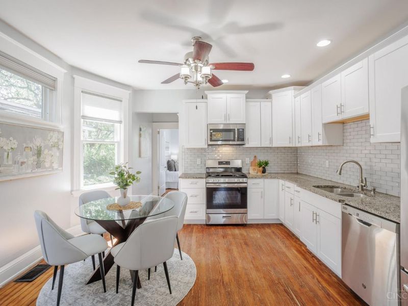 2431 Robertson Avenue, Norwood, OH 45212 Photo 8