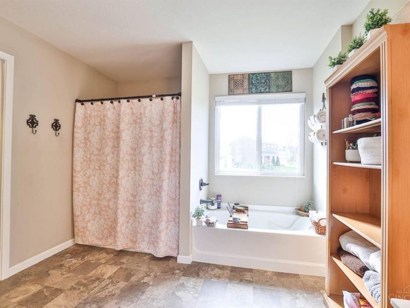 4187 Pheasant Ridge Court, Batavia, OH 45103 Photo 27