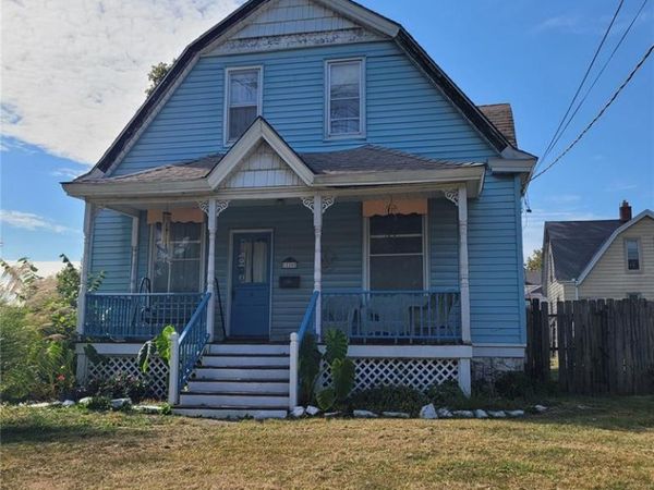 1220 Main Street, Alton, IL 62002