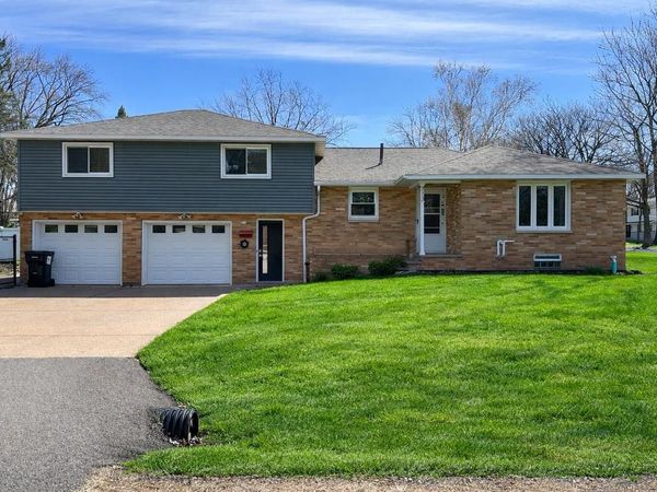 713 S MARYKNOLL AVENUE, Marshfield, WI 54449
