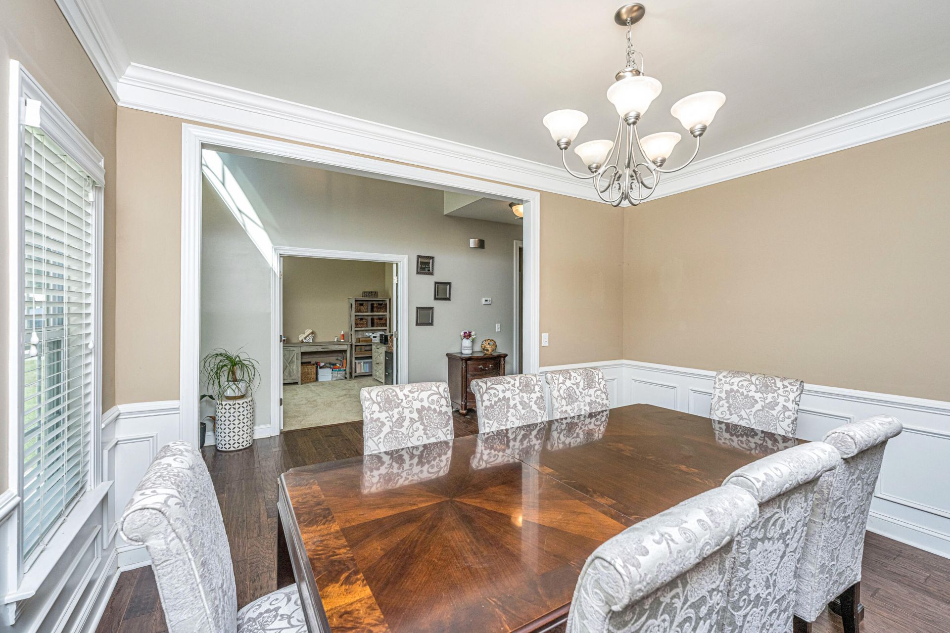 1645 Pimlico Boulevard Photo 8