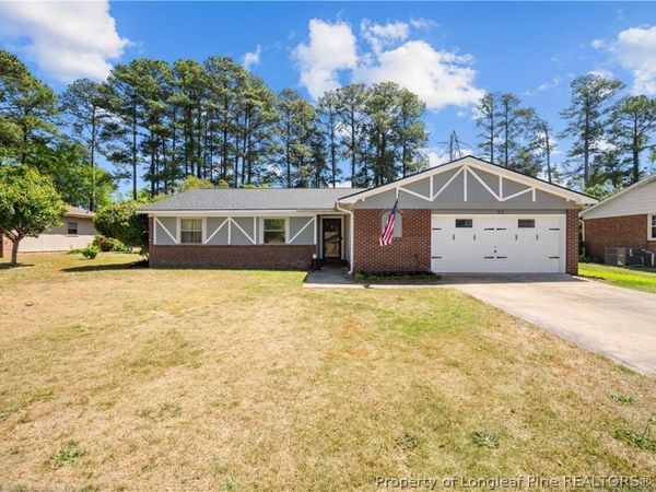 211 Wintergreen Drive , Fayetteville, NC 28314