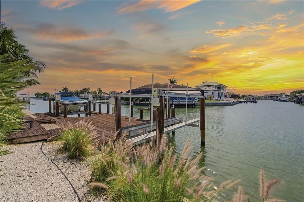 1741 Wavecrest Ct, Marco Island, FL 34145 Photo